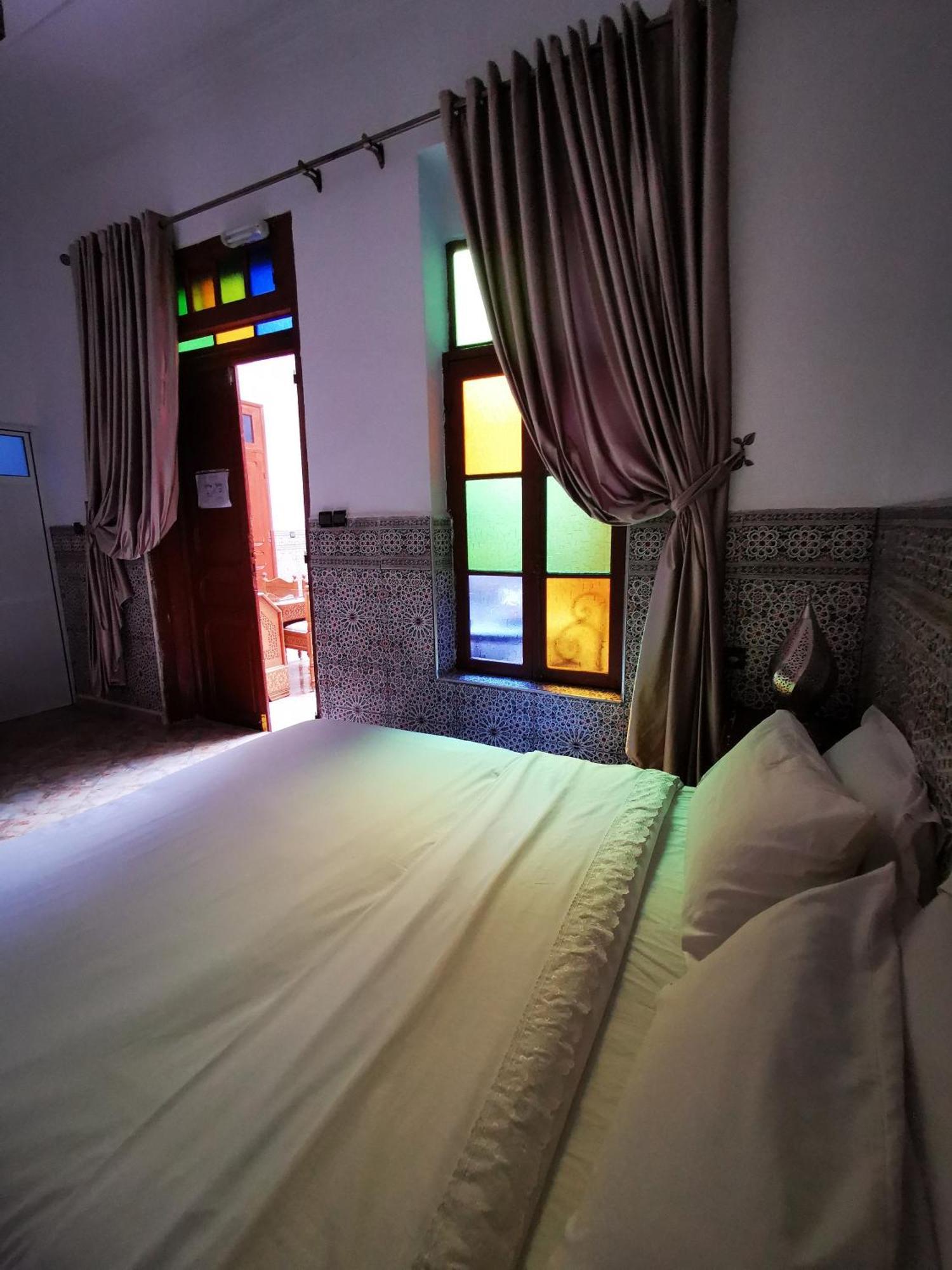 Dar Al Fassia Hotel Oujda Bagian luar foto