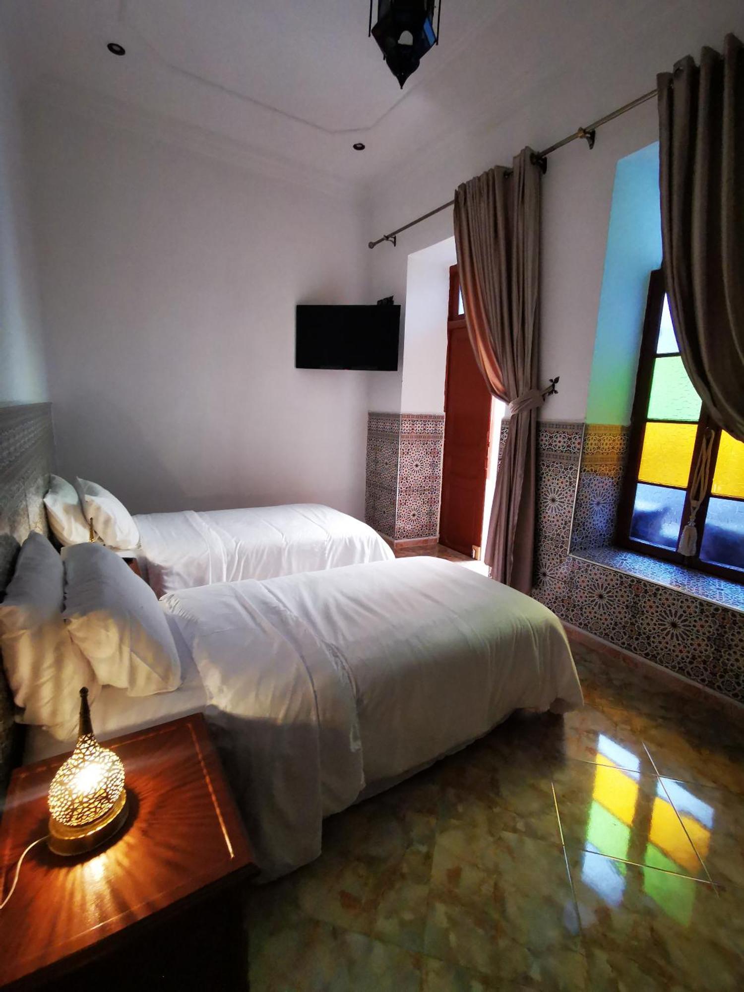 Dar Al Fassia Hotel Oujda Bagian luar foto