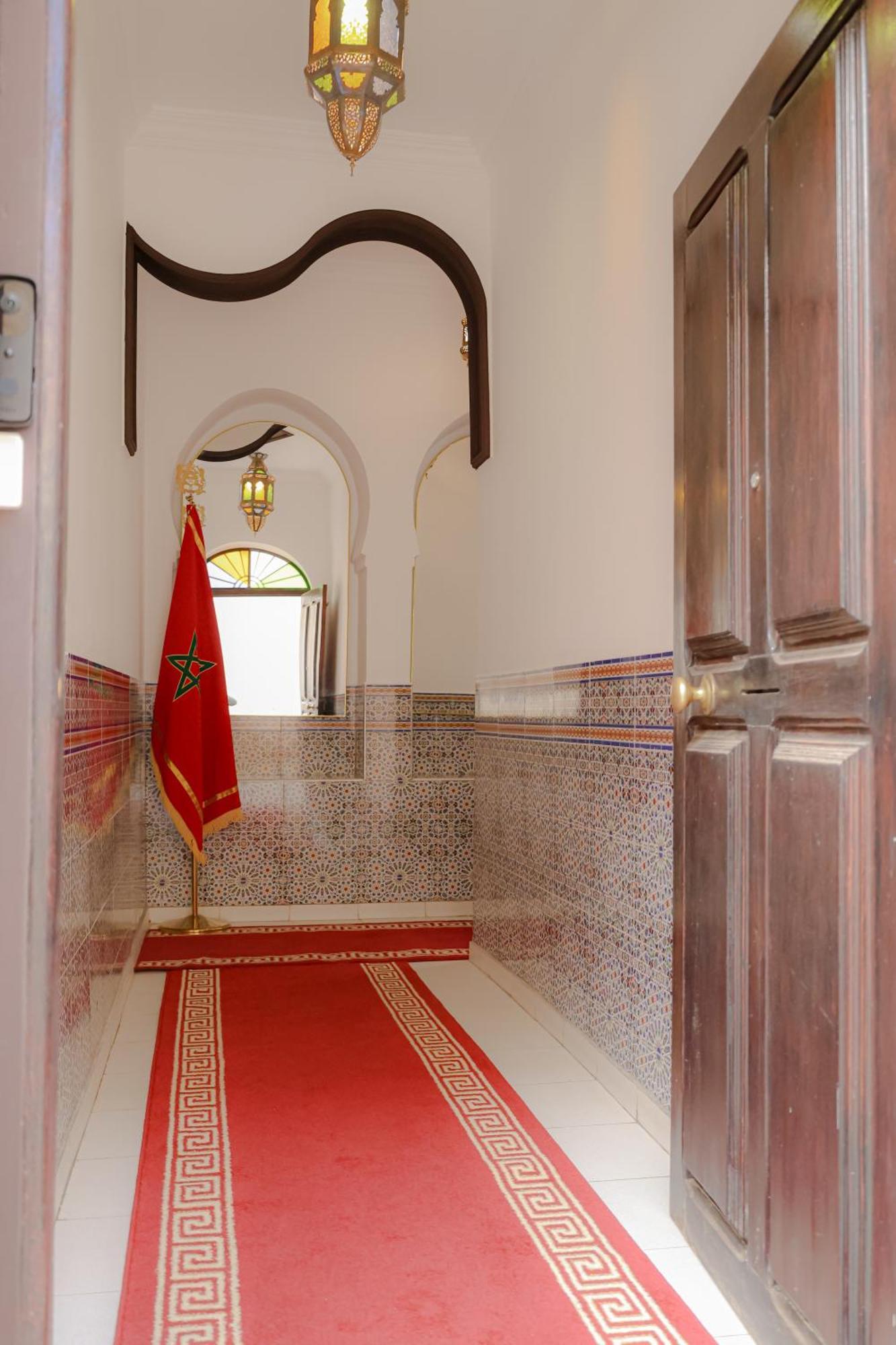 Dar Al Fassia Hotel Oujda Bagian luar foto