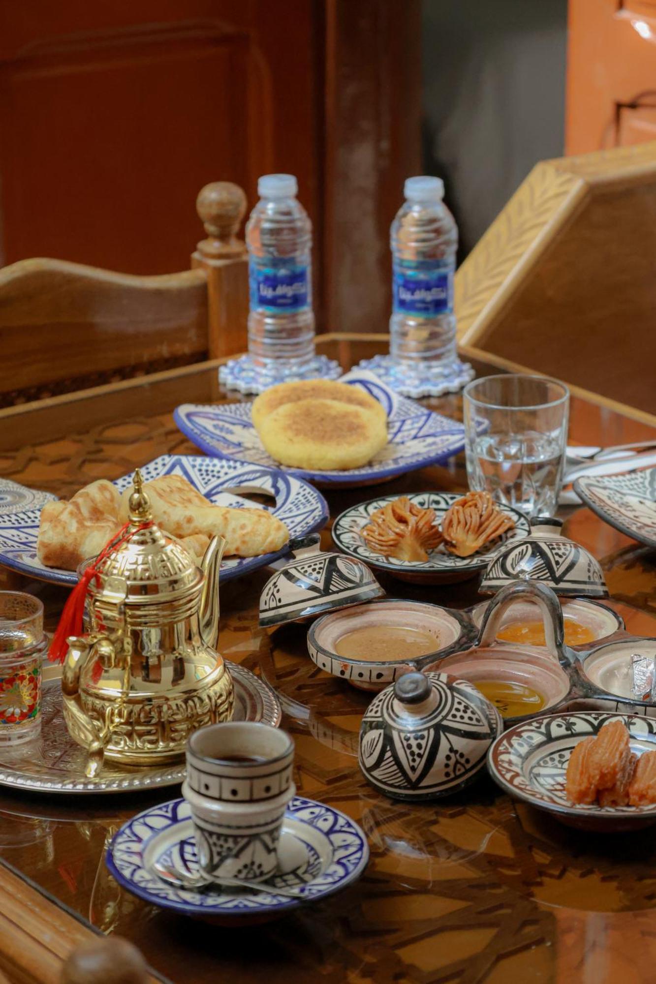 Dar Al Fassia Hotel Oujda Bagian luar foto